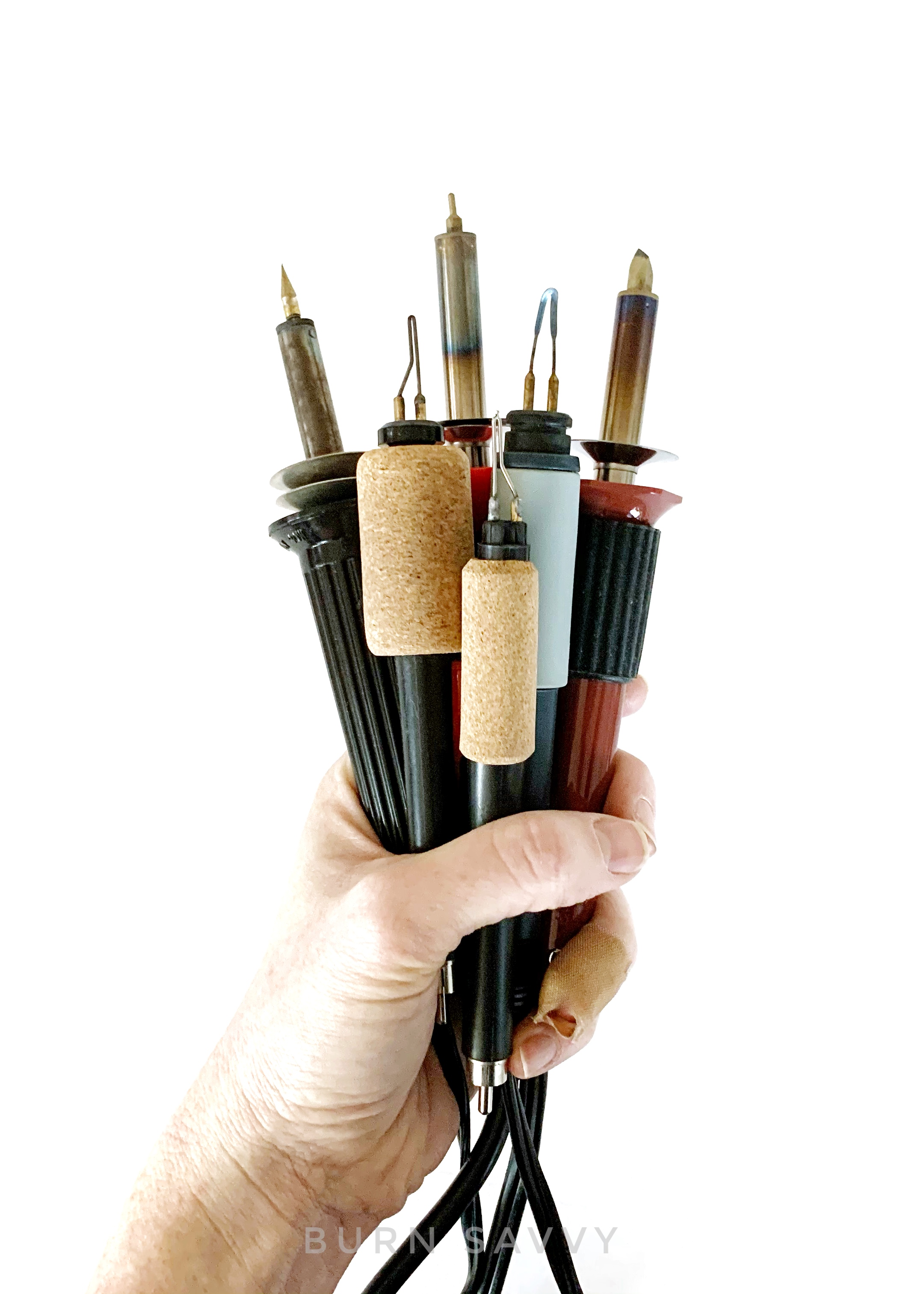 Need a good pyrography kit ? I reviewed 10 wood burning kits in article. Is  yours on